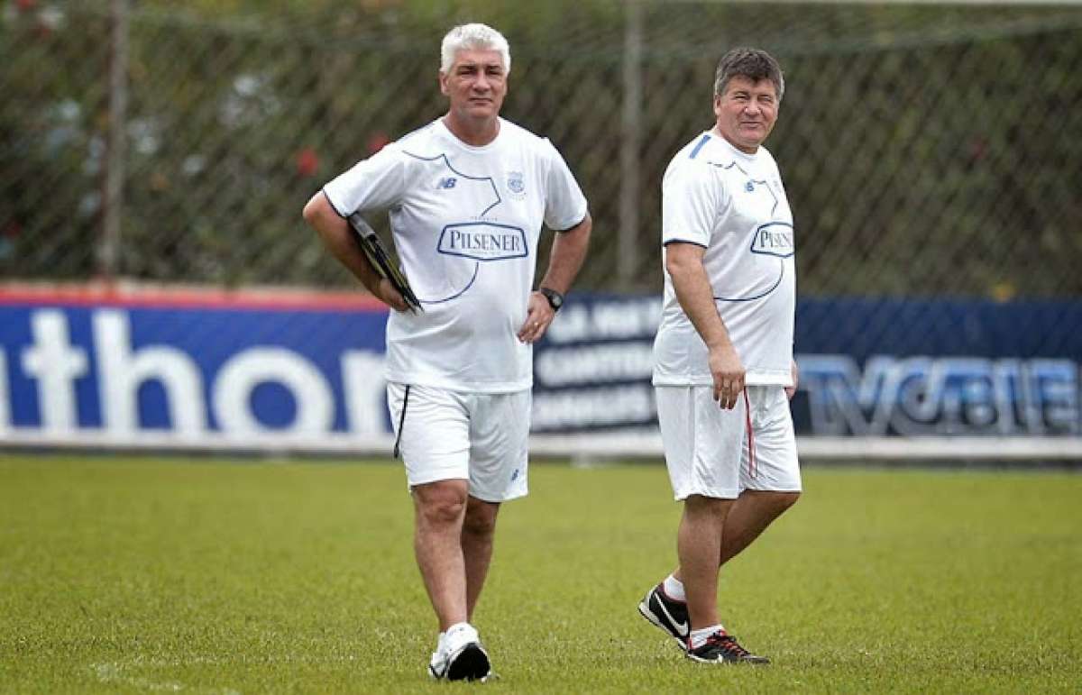 Omar (i) y Walter de Felippe podr&aacute;n estar en el banquillo este domingo ante D. Cuenca.