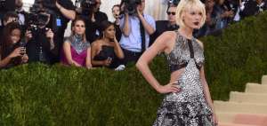 Taylor Swift es la celebridad que m&aacute;s gan&oacute; en el &uacute;ltimo a&ntilde;o, seg&uacute;n Forbes