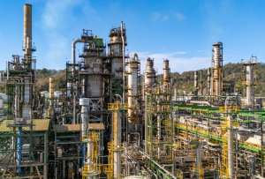 Los trabajos de recuperaci&oacute;n permitieron elevar el procesamiento de crudo de la Refiner&iacute;a Esmeraldas hasta 90.750 barriles diarios.