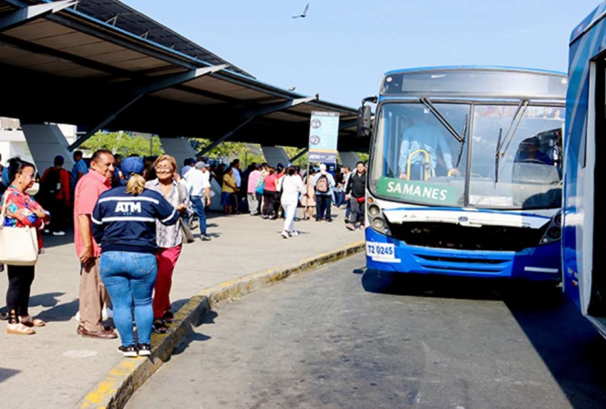 En Guayaquil, la Agencia Tránsito y Movilidad dispuso que tres cooperativas modifiquen sus recorridos como parte de la reestructuración del transporte urbano. 