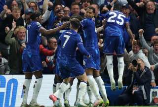 Chelsea está a un partido de volver a la Champions League