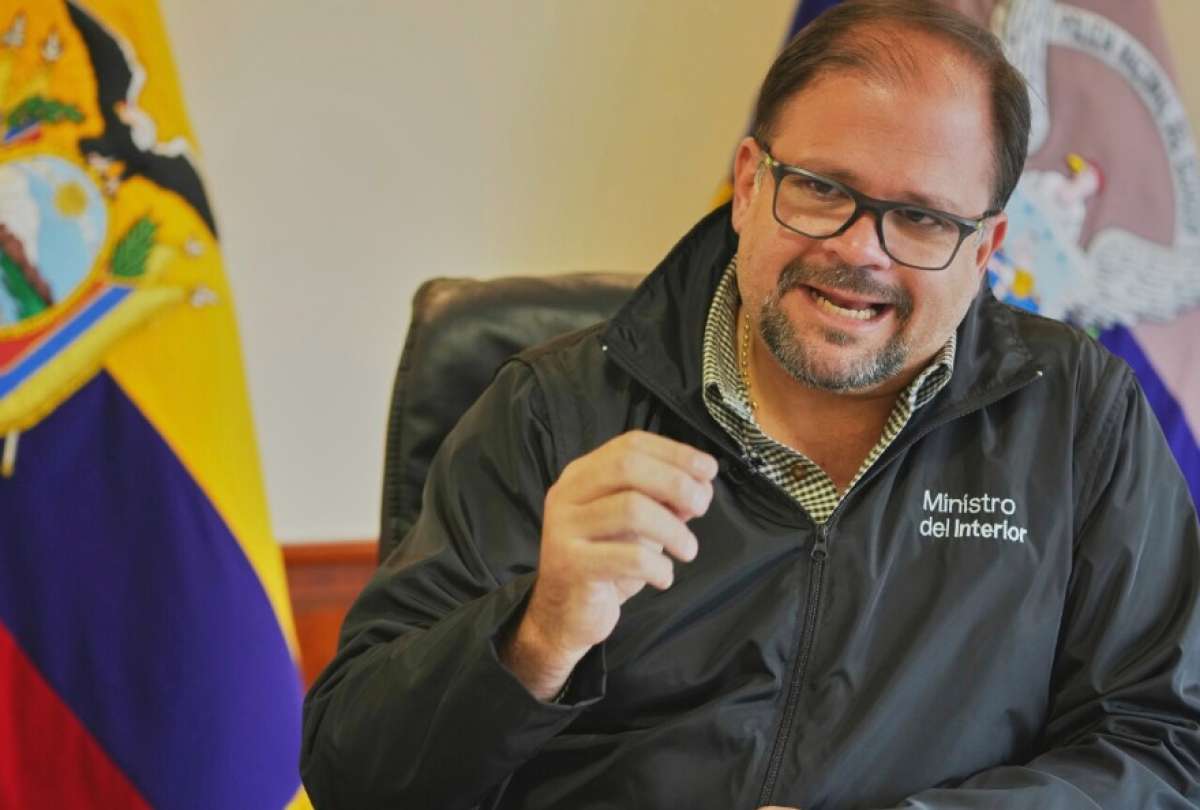 El ministro Reimberg señaló que se ha incrementado la presencia policial en zonas estratégicas.