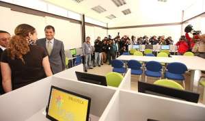 El presidente Rafael Correa recorri&oacute; las instalaciones de la UNAE. Foto: Presidencia