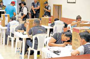 CNE finaliz&oacute; escrutinio a nivel nacional