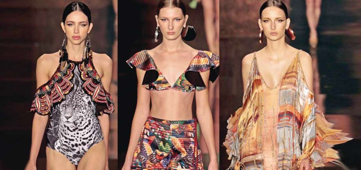 Trajes de ba&ntilde;o en la pasarela de S&atilde;o Paulo