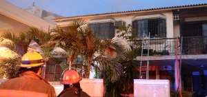 El fuego se origin&oacute; en un cuarto en la planta alta de la vivienda.