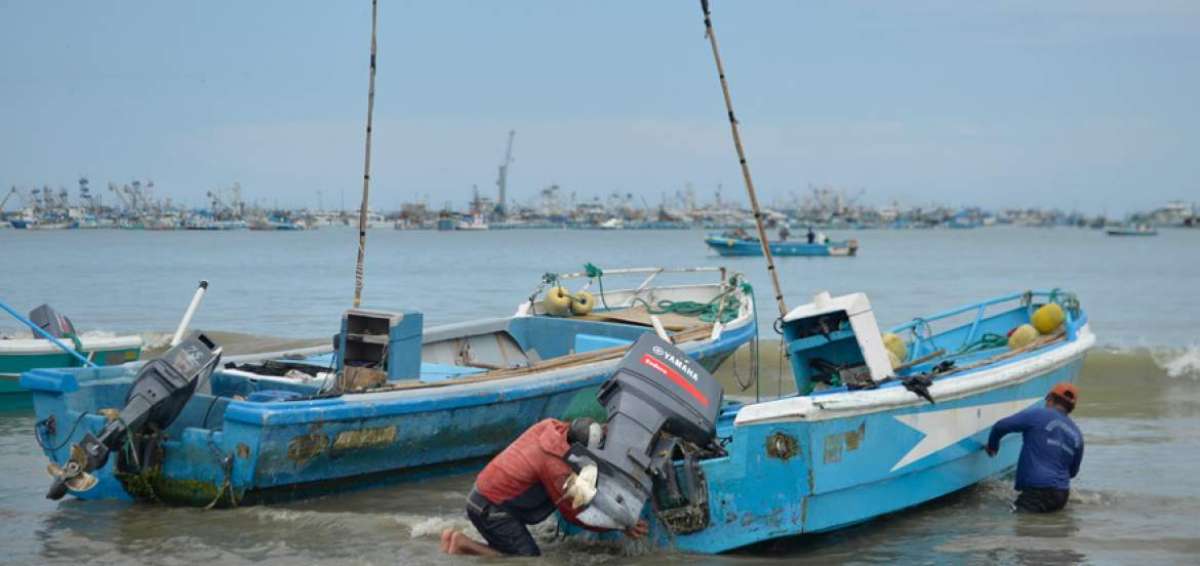 El jueves llegaron a Manta dos pescadores que naufragaron a fines de diciembre. Otros tres faenadores perdidos tambi&eacute;n el mes pasado a&uacute;n no aparecen.