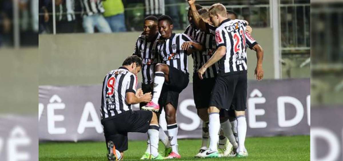 Cazares se luce en Brasil con gol de tiro libre