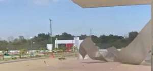 Los vientos huracanados focalizados  alcanzaron los 30km/h aproximadamente.