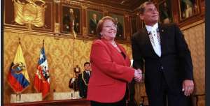 Los mandatarios mantuvieron una reuni&oacute;n en el Palacio de Carondelet, en Quito. Foto: Presidencia 