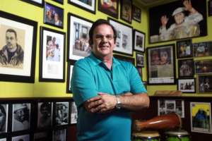 Falleci&oacute; el salsero Raphy Leavitt, director de la orquesta La Selecta