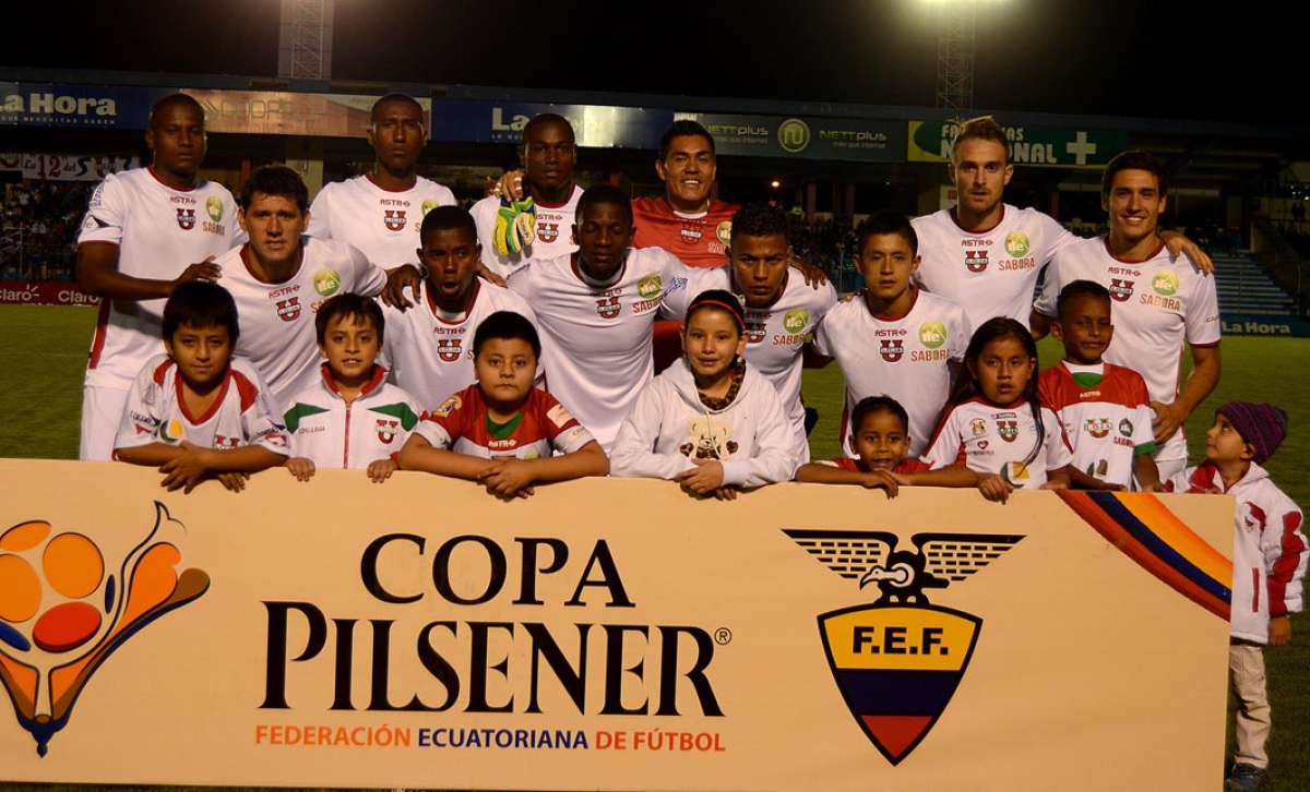 Villavicencio sigue al frente de LDU Loja que pierde 3-0 por no presentarse