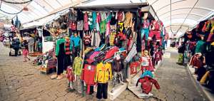 La C&aacute;mara de Comercio de Tulc&aacute;n asegura que tras la apreciaci&oacute;n del d&oacute;lar las ventas han disminuido en esta zona y que los usuarios prefieren viajar a Ipiales. Foto: Miguel Jim&eacute;nez / El Tel&eacute;grafo