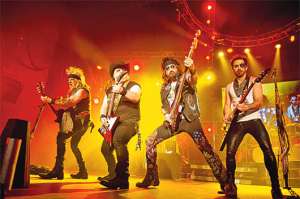Sus integrantes.- Roy Ochoa Avil&eacute;s, Mick Marcy, Xavi Moderatto y Bryan Amadeus Moderatto.