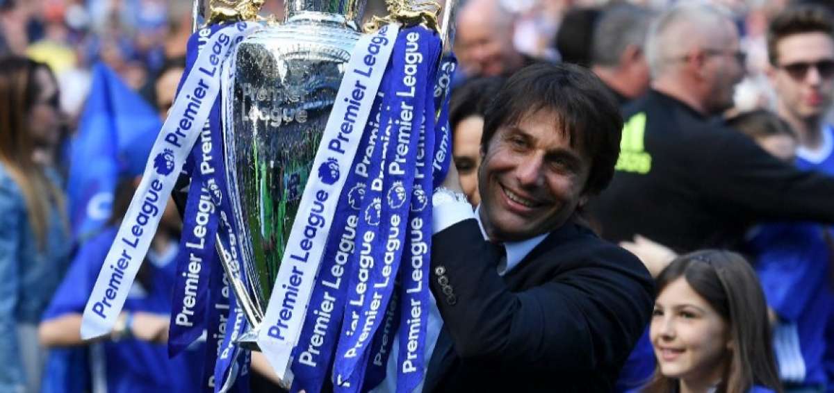 El entrenador italiano Antonio Conte deja el Chelsea