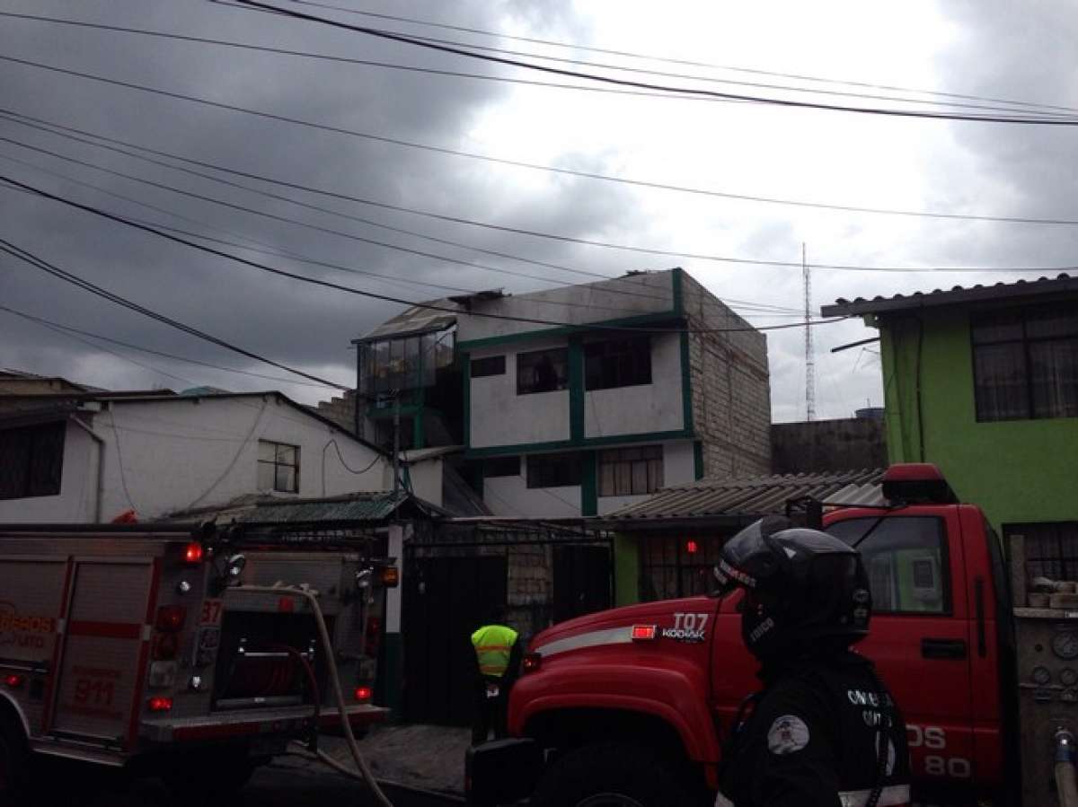 Foto: Cortes&iacute;a Bomberos Quito