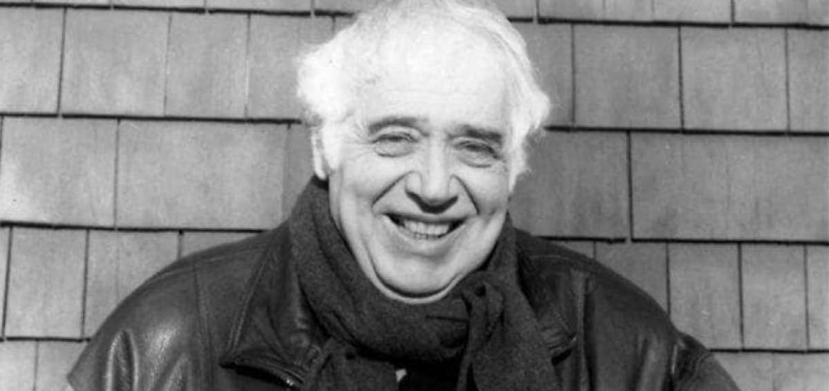 El controversial cr&iacute;tico consider&oacute; genios creativos a cuatro escritores latinoamericanos: Carpentier, Borges, Paz y Neruda.