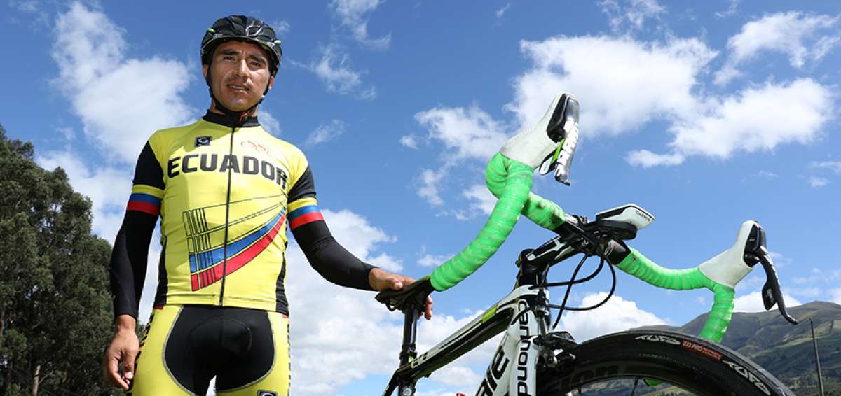 Byron Patricio Guam&aacute; de la Cruz lidera el Movistar Team Ecuador en la Vuelta Cicl&iacute;stica y es uno de los favoritos para ganar la competencia. Su primer t&iacute;tulo lo obtuvo en 2004, con solo 19 a&ntilde;os. Naci&oacute; el 14 de junio de 1985, en San Isidro (Carchi), justamente por donde este mi&eacute;rcoles 20 de noviembre de 2019 pas&oacute; la cuarta etapa.