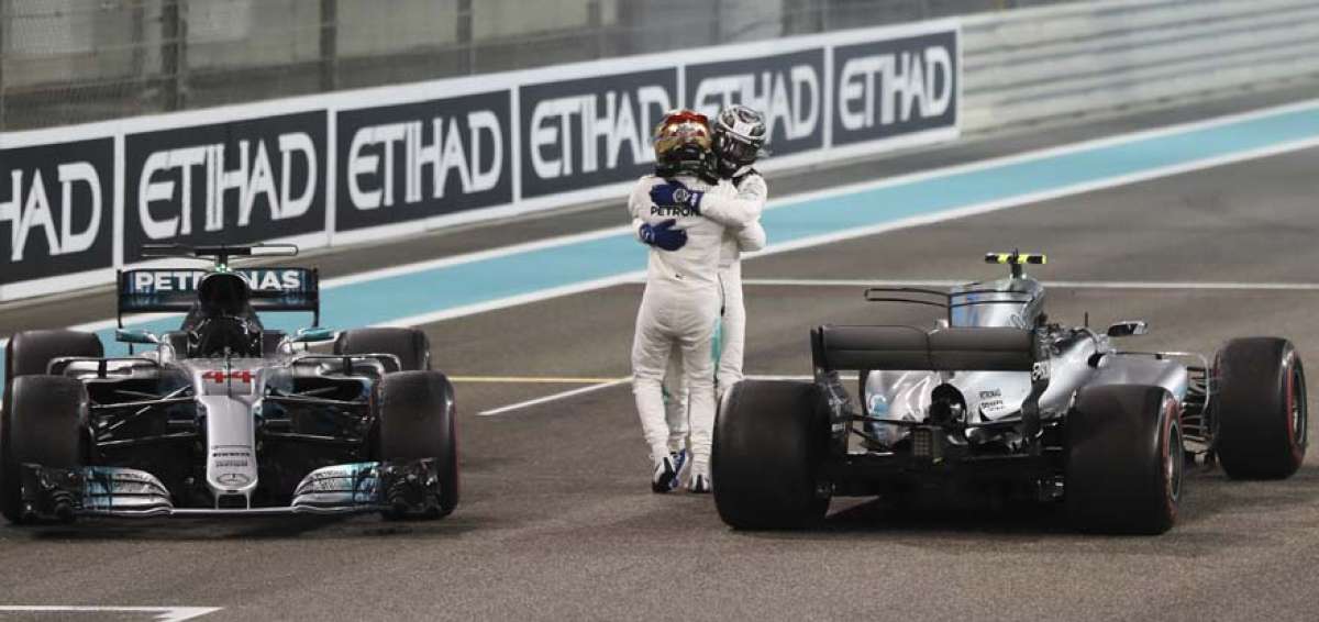 "Ha sido un a&ntilde;o realmente fuerte", dice el campe&oacute;n Hamilton