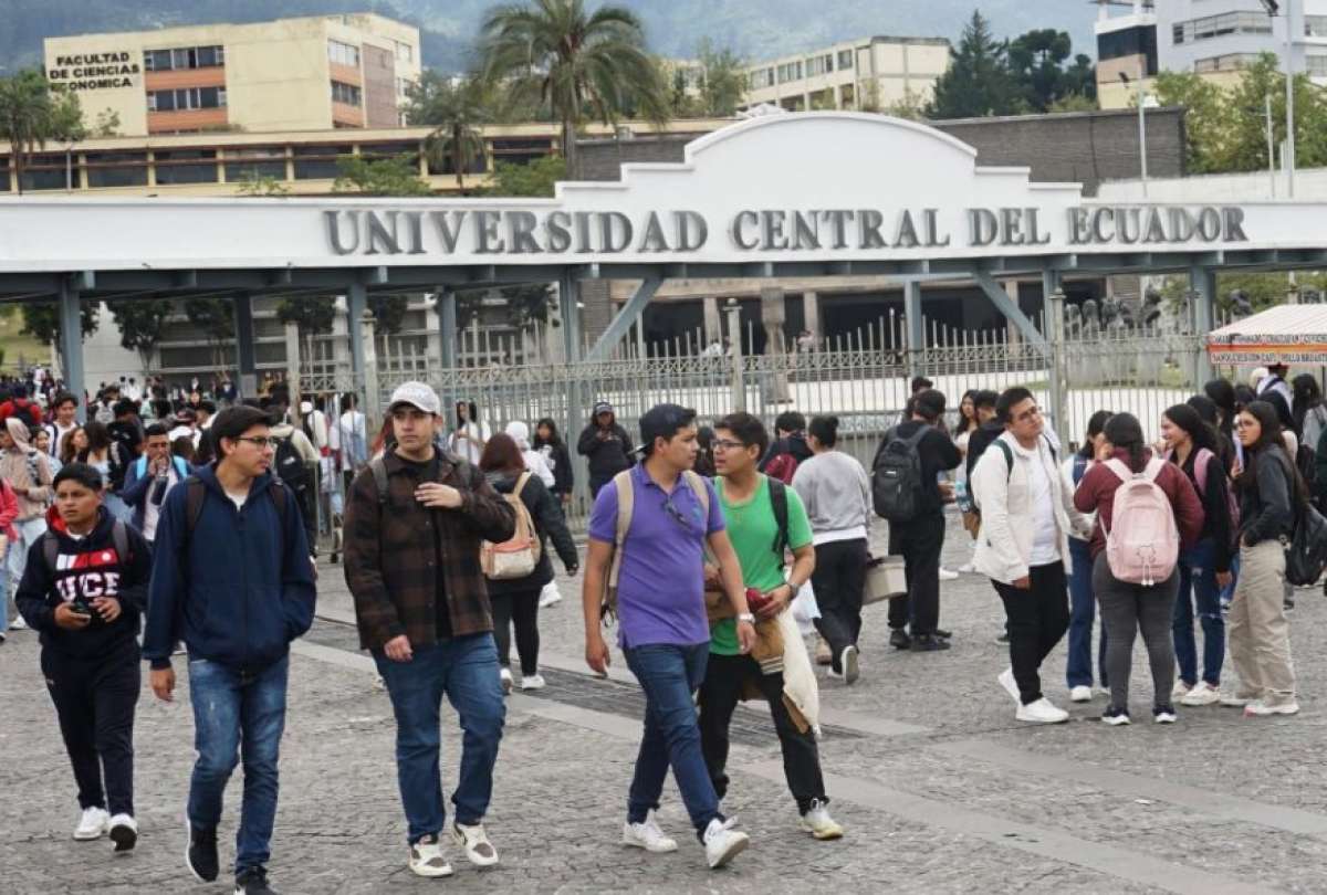 Un d&iacute;a como hoy, 18 de marzo, pero de 1826, la UCE naci&oacute; como el primer centro de educaci&oacute;n superior p&uacute;blico del Ecuador.