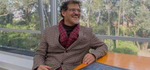 Gustavo Lovato es director musical de la Fundaci&oacute;n Filarm&oacute;nica Casa de la M&uacute;sica. Tambi&eacute;n dirige el coro Cantus Firmus que interpret&oacute; seis piezas del libro de 38 partituras.