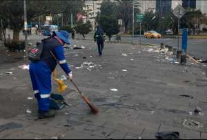 Emaseo recolectó 10 toneladas de basura, tras concierto de Bad Bunny.