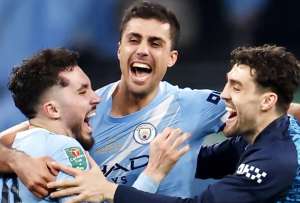 El City de Guardiola super&oacute; al Arsenal y conquist&oacute; su novena Copa de la Liga