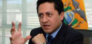 Rafael Poveda deja la cartera de Sectores Estrat&eacute;gicos