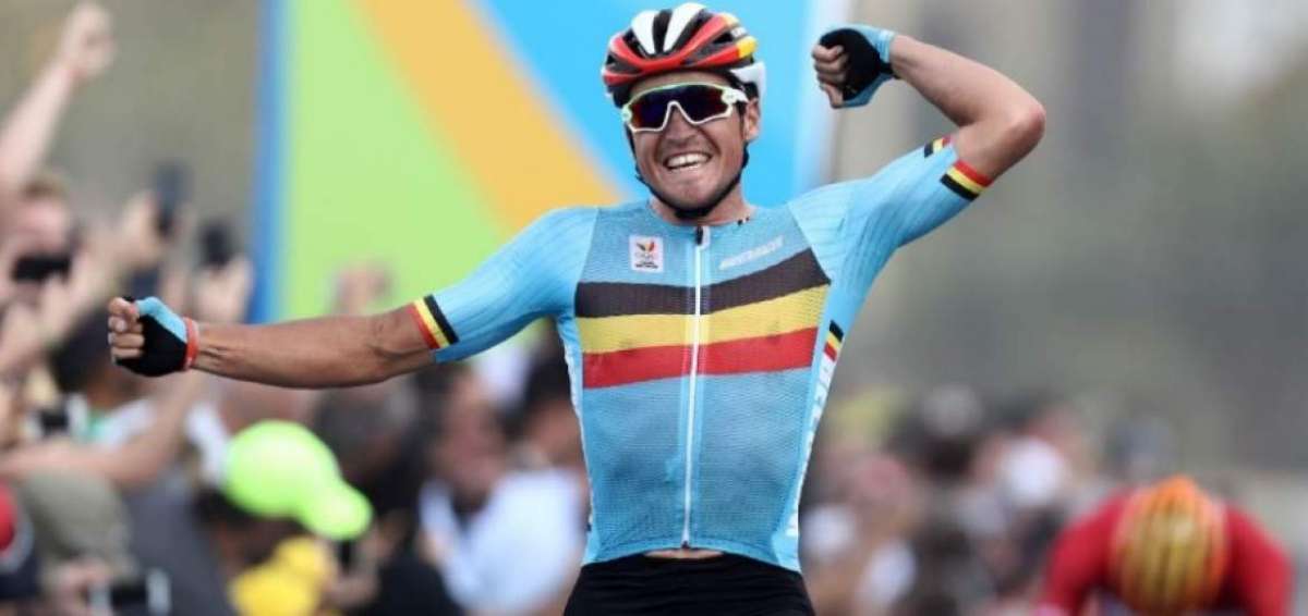 Van Avermaet se colg&oacute; la medalla de oro del ciclismo en ruta.