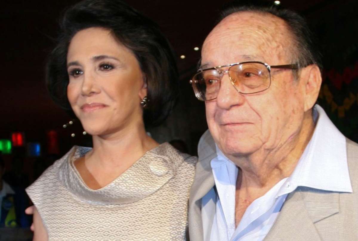Los fanáticos de Chespirito trajeron al presente un video en el que Florinda Meza le da un golpe en la frente a Roberto Gómez Bolaños.