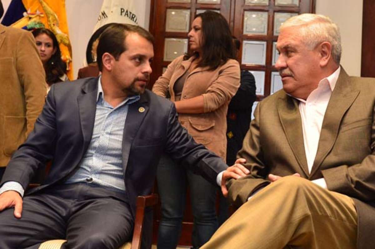 Dentro de la agenda se ha dispuesto realizar talleres de trabajo con las comisiones. Cuatro personas conforman cada delegaci&oacute;n. Foto: Jos&eacute; Luis LLivisaca.