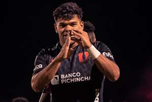Rodney Redes anot&oacute; su primer gol en Liga de Quito