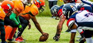 El equipo de Caimanes (i.) representa a Guayaquil y ser&aacute; anfitri&oacute;n en la doble fecha que se desarrollar&aacute; ma&ntilde;ana en el club Deportivo Las Vertientes.