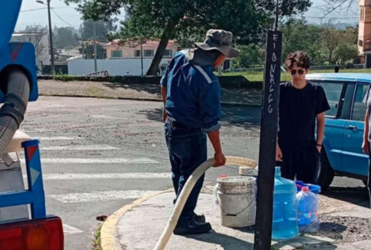 Estas son las seis medidas que dispuso el COE Nacional ante la emergencia de agua en Quito.