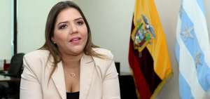 Fiscal&iacute;a examina sede de ABA por investigaci&oacute;n a exvicepresidenta Vicu&ntilde;a