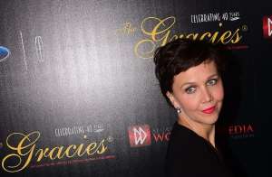 A la actriz Maggie Gyllenhaal le negaron un papel en una pel&iacute;cula, supuestamente, por su edad. FOTO: AFP 