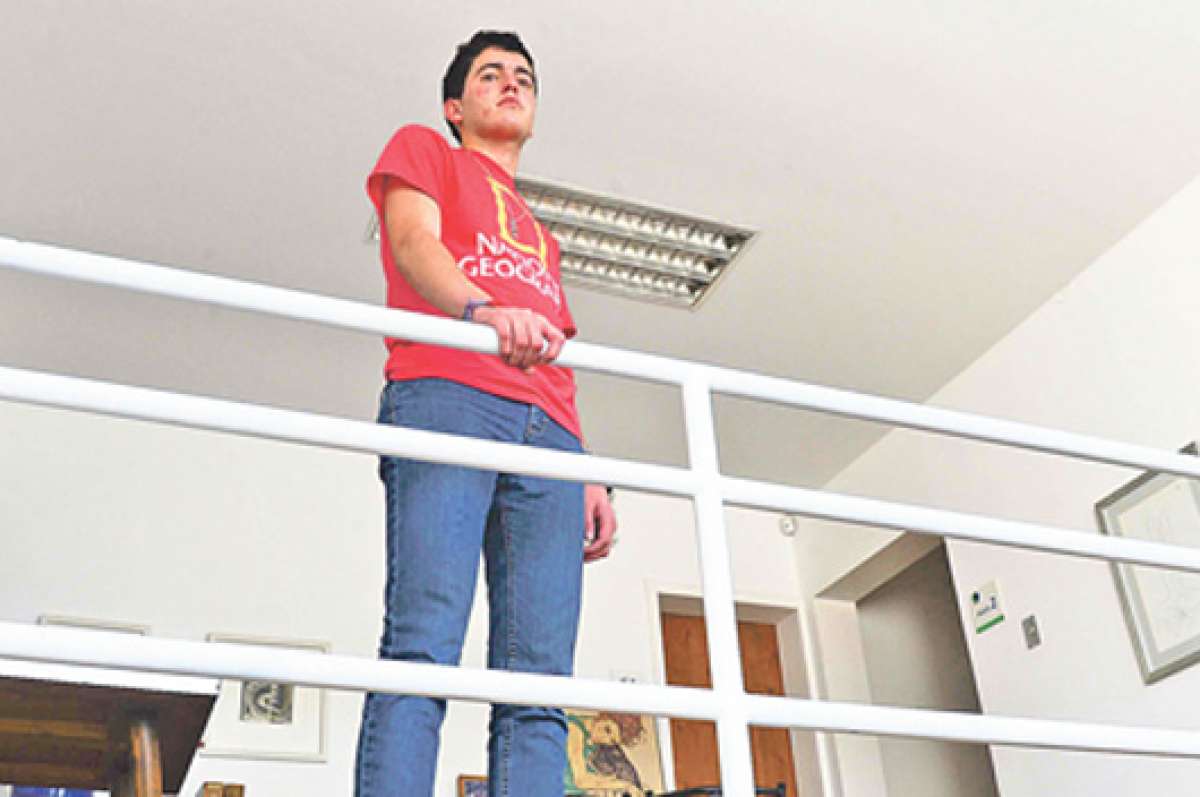 Joaqu&iacute;n se gradu&oacute; en el Colegio Pachamama. Vive con su padre y hermanos. Su madre falleci&oacute; hace 11 a&ntilde;os. Foto: &Aacute;lvaro P&eacute;rez / Diario El Tel&eacute;grafo.