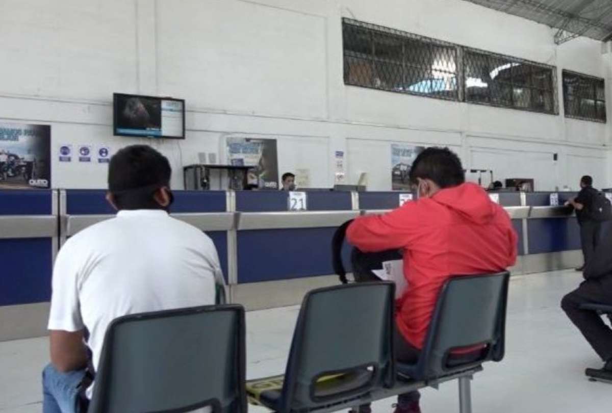 La AMT suspendi&oacute; el servicio de la revisi&oacute;n t&eacute;cnica vehicular por el feriado