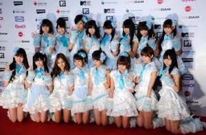  AKB48 es hoy una superfranquicia que vende millones de discos