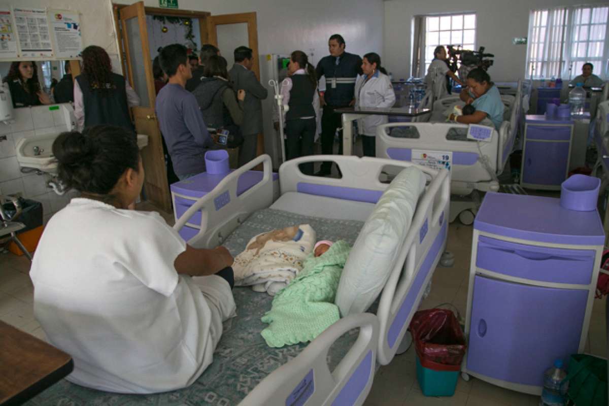 El Hospital Gineco Obst&eacute;trico Isidro Ayora cuenta con varias &aacute;reas, como el banco de leche humana. A la acreditaci&oacute;n asisti&oacute; la ministra Margarita Guevara. Foto: Mario Egas / El Tel&eacute;grafo