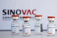 Sinovac trabaja en una nueva vacuna más resistente para enfrentar variante Ómicron