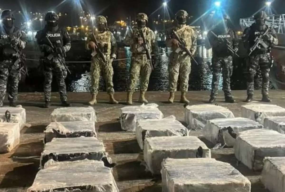 Más de 12 toneladas de droga incautó el Bloque de Seguridad en Esmeraldas durante megaoperativo