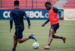 Liga de Quito se juega el pase a los octavos de final.