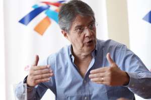 Guillermo Lasso Mendoza. Edad: 58 a&ntilde;os. Educaci&oacute;n: Colegio San Jos&eacute; La Salle. Experiencia: Fue gobernador del Guayas, ministro de Econom&iacute;a y presidente del Banco Guayaquil.