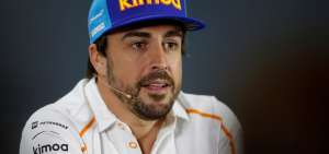 El piloto espa&ntilde;ol Fernando Alonso, durante la rueda de prensa de presentaci&oacute;n del Gran Premio de Abu Dabi, el &uacute;ltimo de la temporada.
