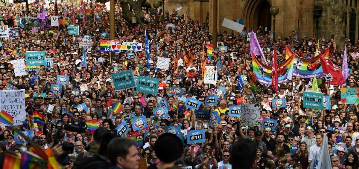 Miles de personas se manifiestan en Australia a favor de matrimonio igualitario