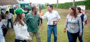 El ministro de Agricultura, Xavier Lazo, se reuni&oacute; con productores de palma africana para presentar el plan gubernamental de reactivaci&oacute;n del sector.