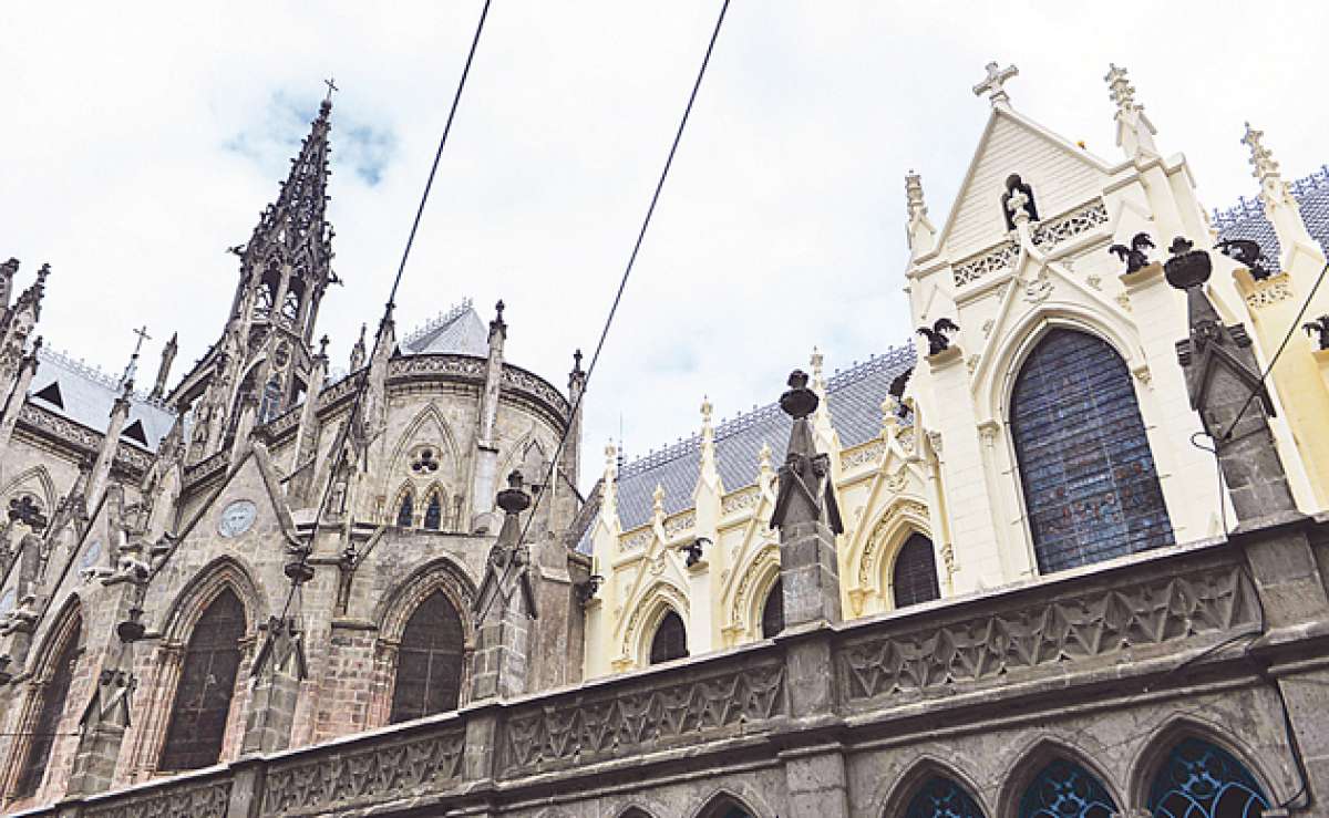 La construcci&oacute;n de la Bas&iacute;lica del Voto Nacional empez&oacute; a finales del Siglo XIX y tom&oacute; alrededor de 100 a&ntilde;os. Fue bendecida por el papa Juan Pablo II. Foto: Archivo/ El Tel&eacute;grafo