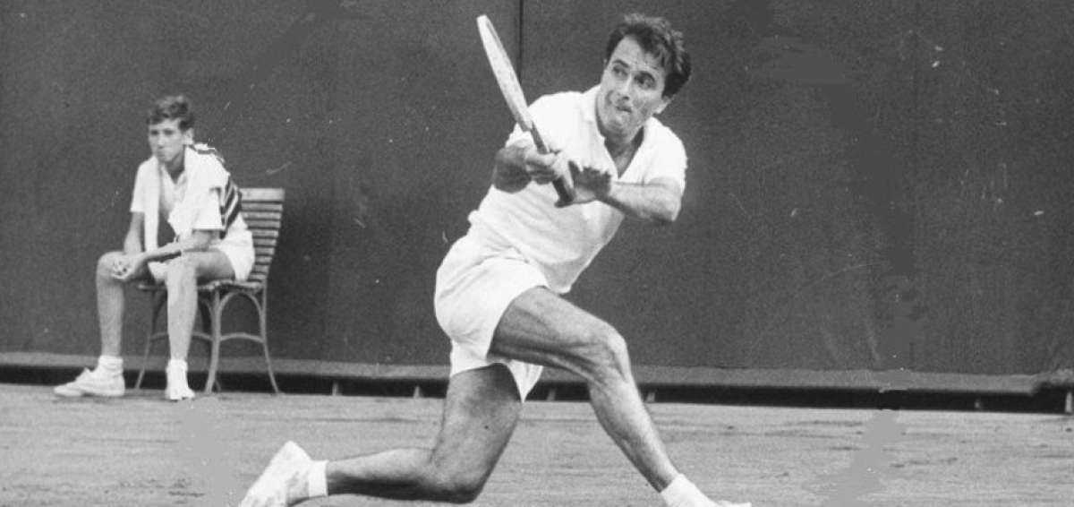 Fallece inventor del rev&eacute;s a dos manos en el tenis
