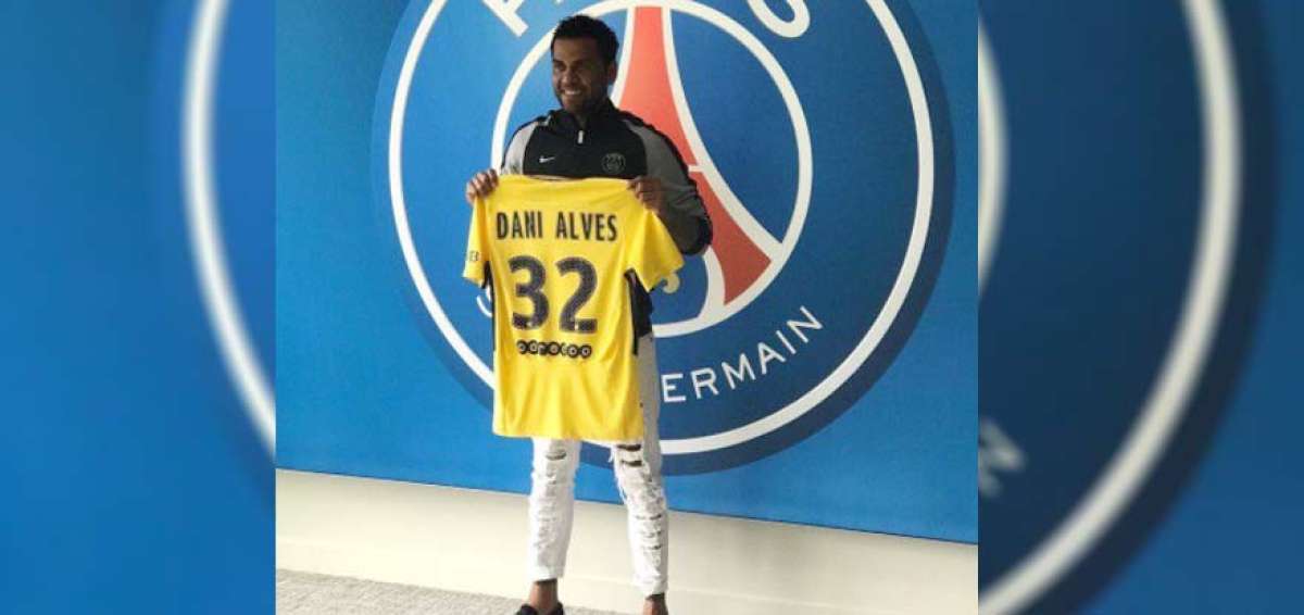 Dani Alves ficha por el PSG procedente de la Juventus